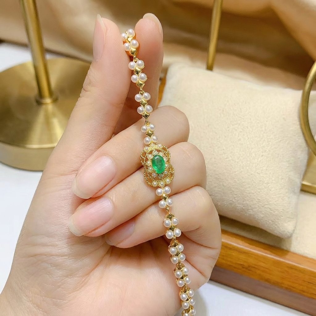 THE HARMONIOUS CAPTAIN | "oCEAn" Emerald & Pearl Heritage Bracelet