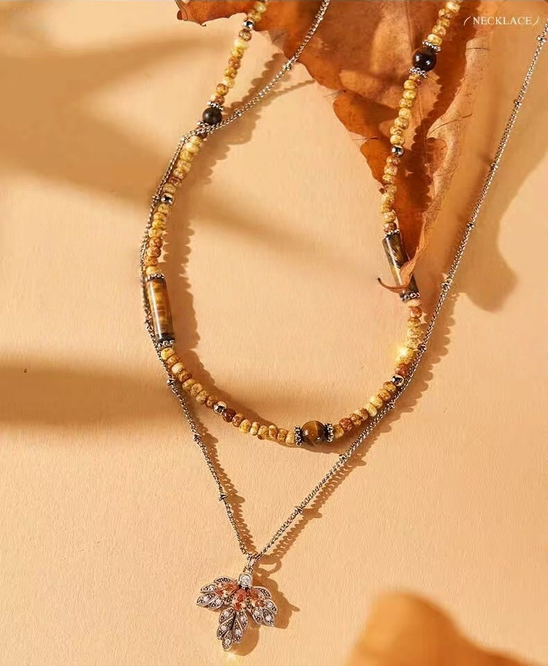 Maple leaf tiger crystal double-layer necklace gift for girls on their birthdays or New Year's Day.