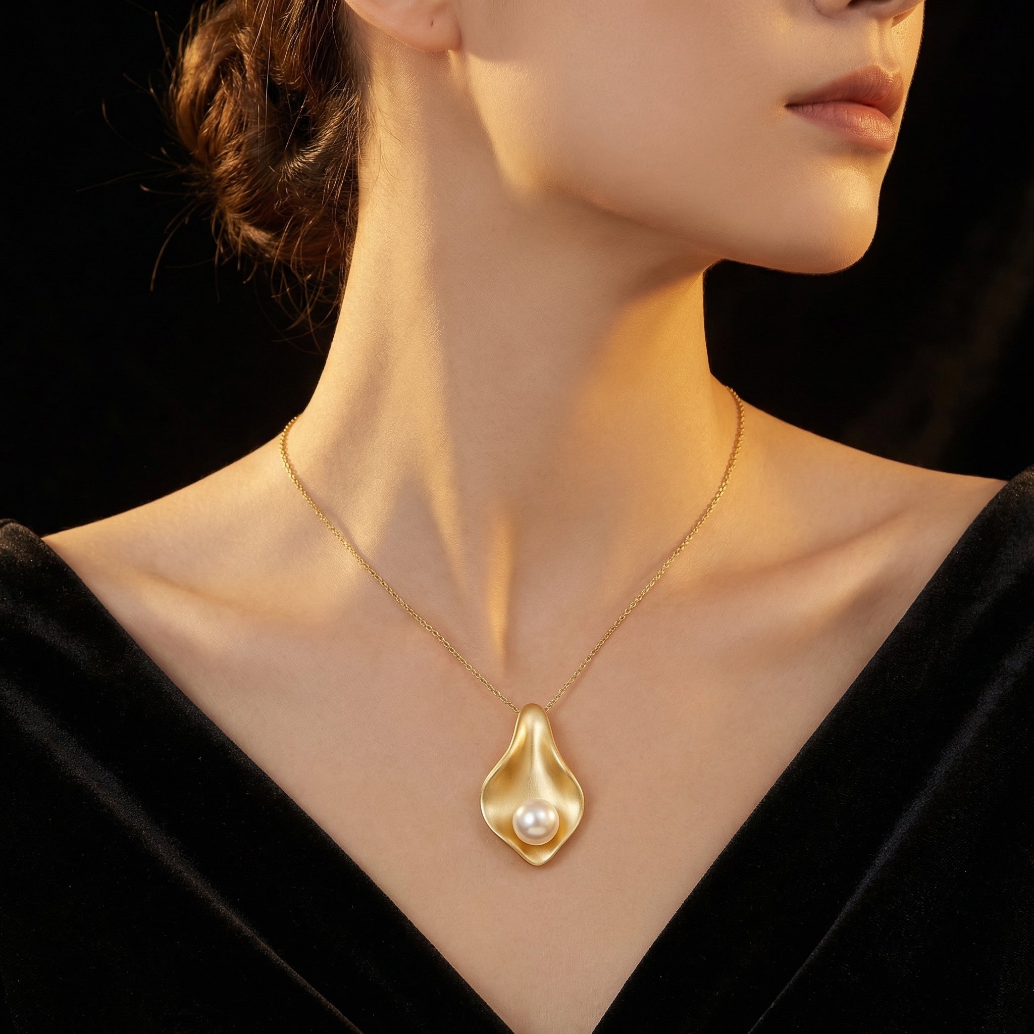 THE SILENT PILLAR | "oCeAn" Silent Anchor Magnolia Petal Necklace