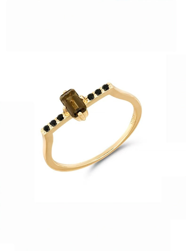 Minimalist Statement Ring: Smoky Quartz & Black Spinel for Focus and Calm
